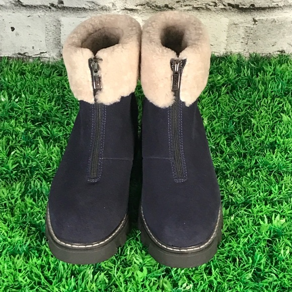 La Canadienne - ABBA Shearling Lined Suede Bootie - Picture 5 of 7